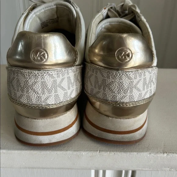 MICHAEL KORS SIGNATURE LEATHER DESIGNER TRAINING SHOES - Picture 4 of 8